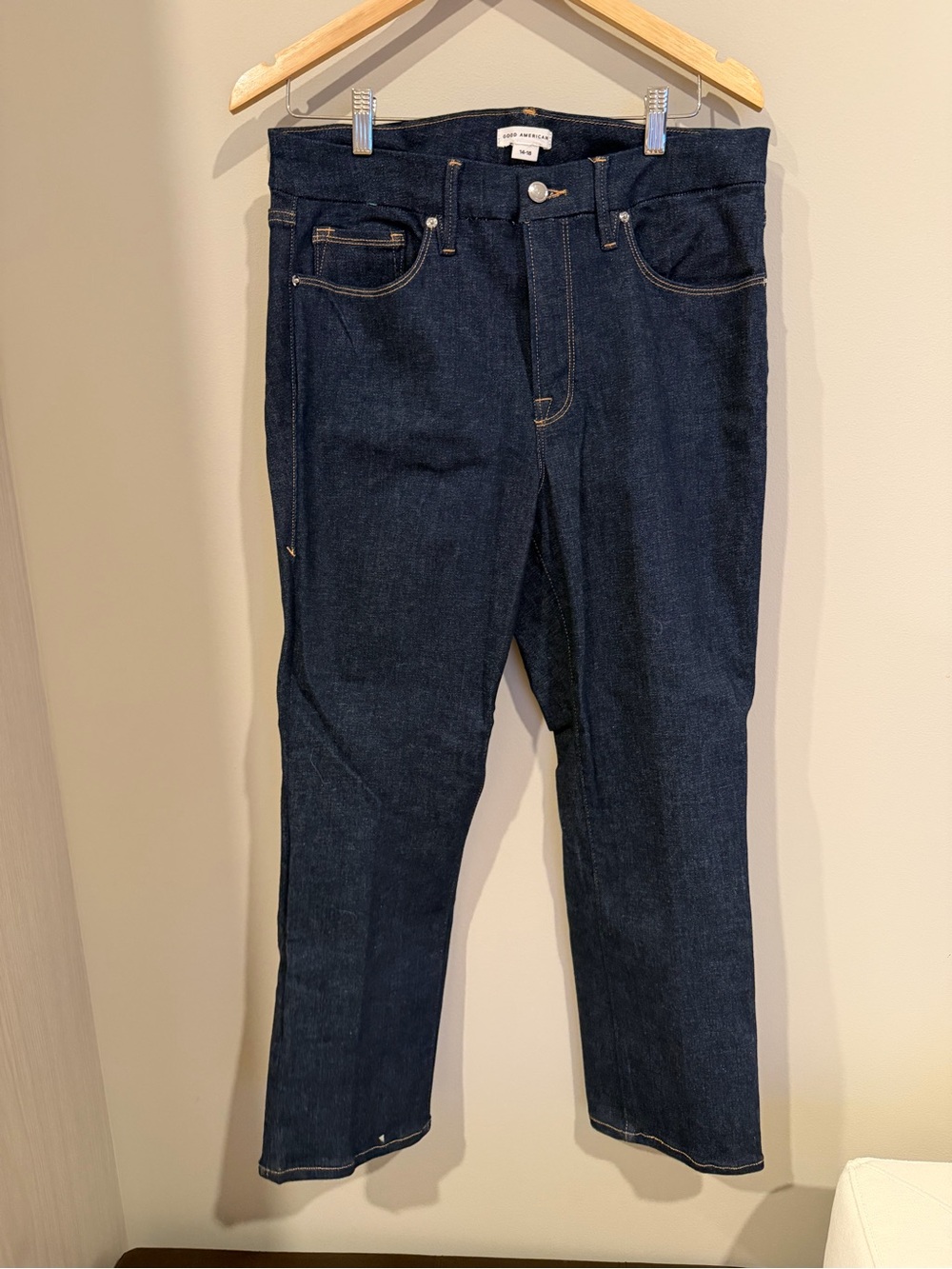 Good American Straight Leg Jeans